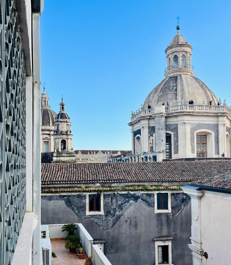カターニアLa Terrazza Di Sant'Agataアパートメント エクステリア 写真