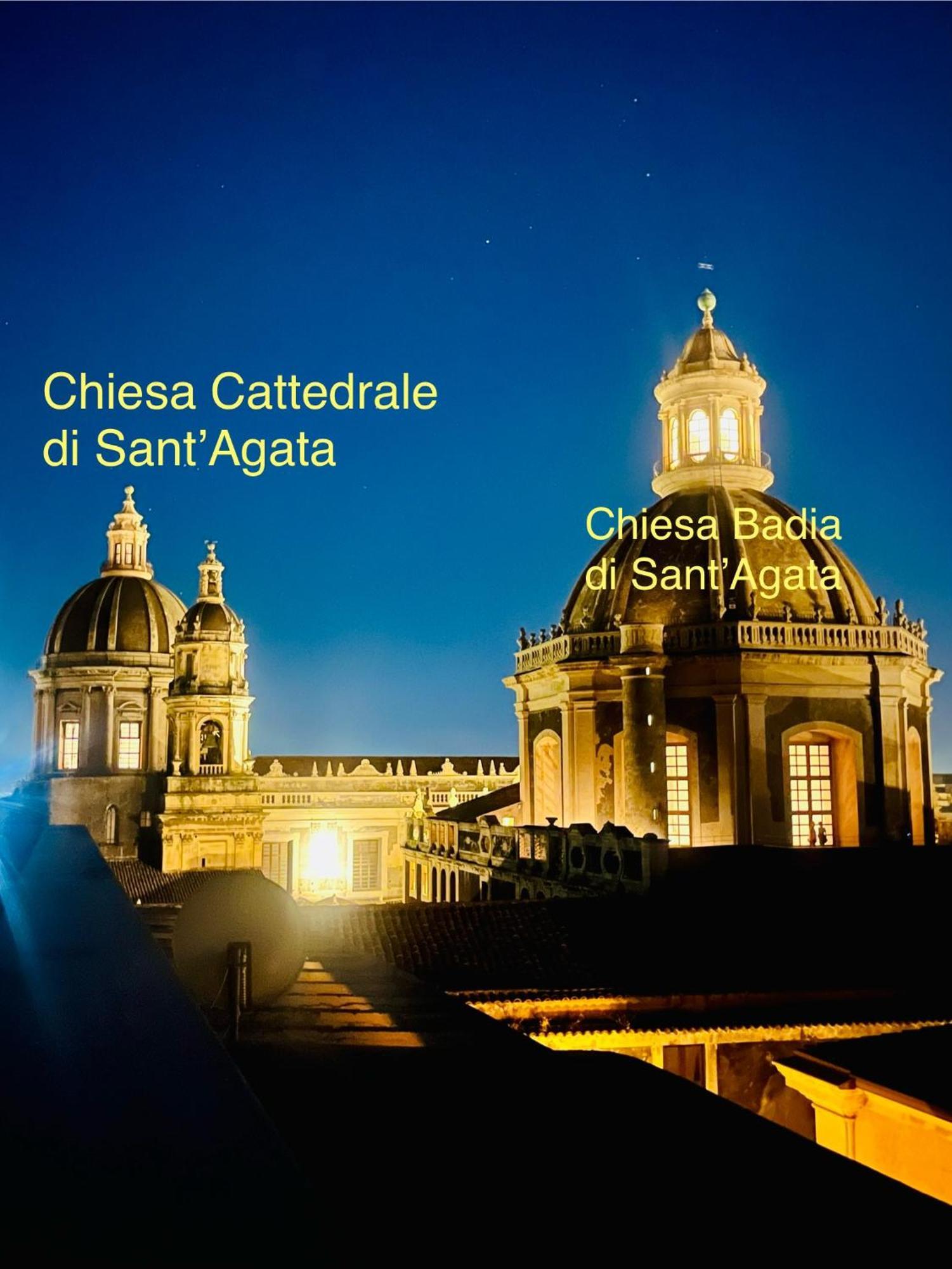 カターニアLa Terrazza Di Sant'Agataアパートメント エクステリア 写真