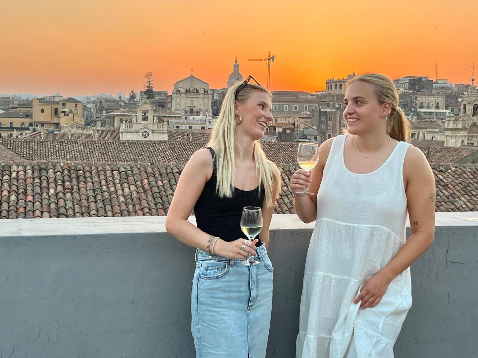 カターニアLa Terrazza Di Sant'Agataアパートメント エクステリア 写真